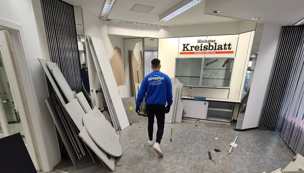 Firmenauflösung und Büroauflösung in Wiesbaden